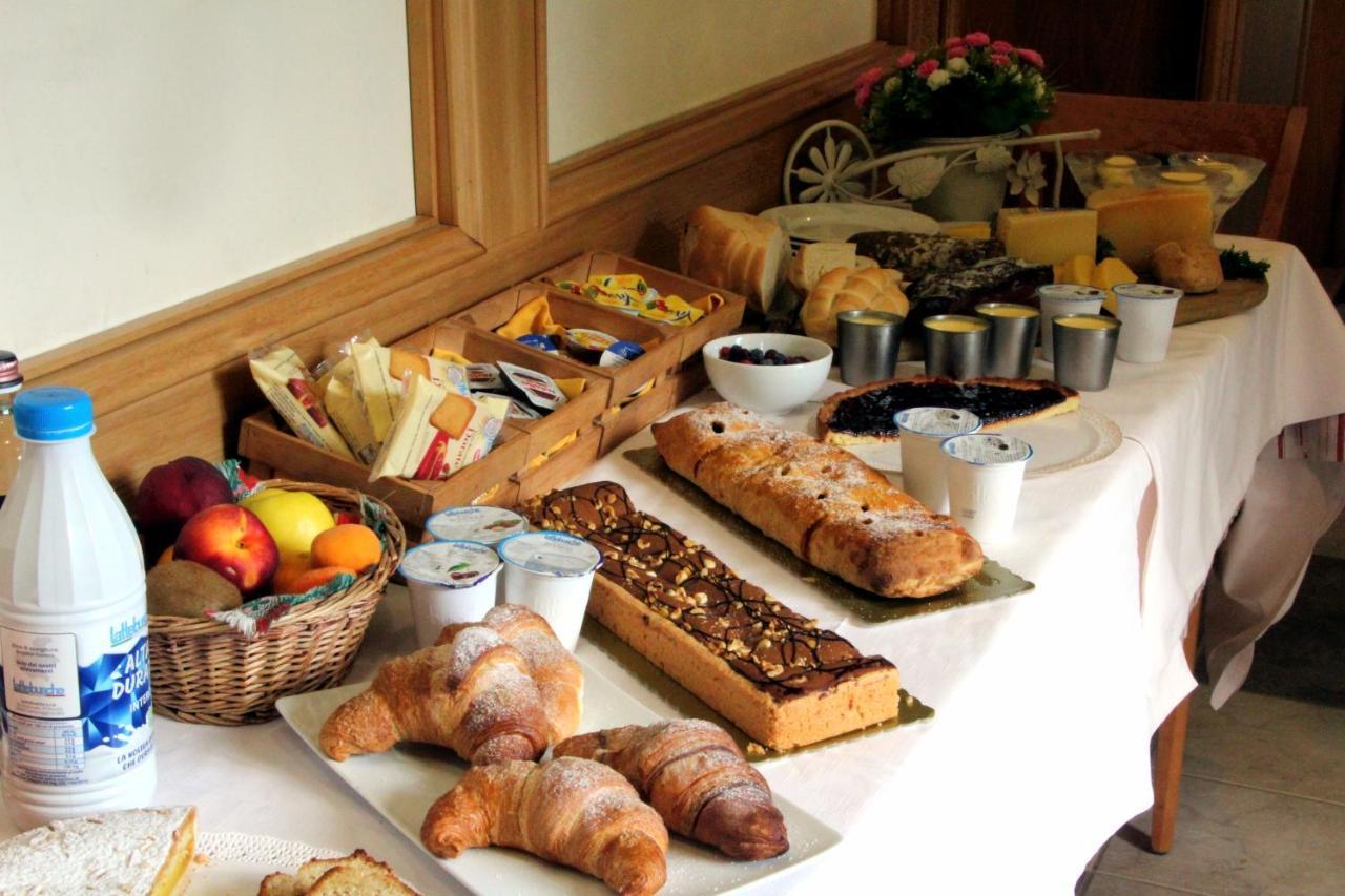 Hotel Ristorante Sagittario Feltre Eksteriør billede